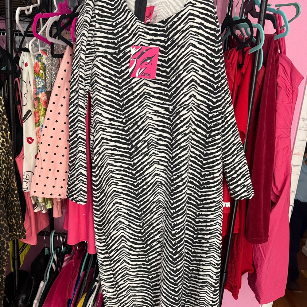 Vixen by Micheline Pitt Black and White Asymmetrical Dress